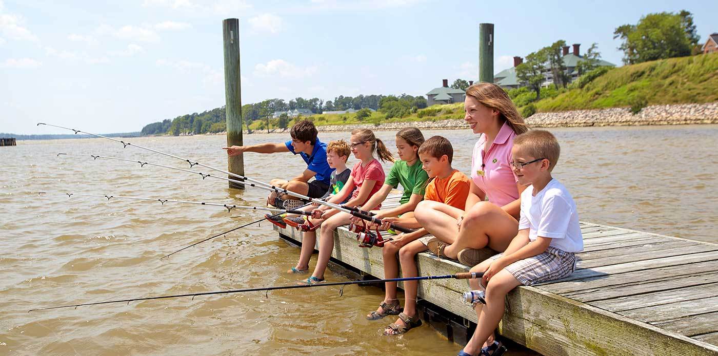 09-Kids-Camp-Fishing-on-Pier